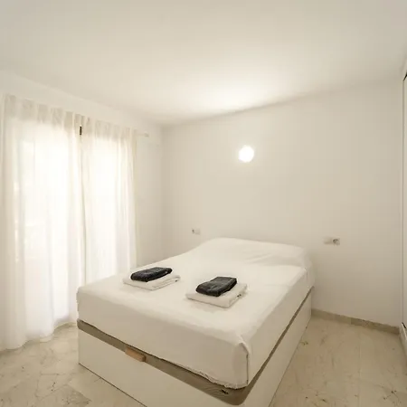 Apartment Welcs 145 Emp Con Vistas Al Canal Empuriabrava